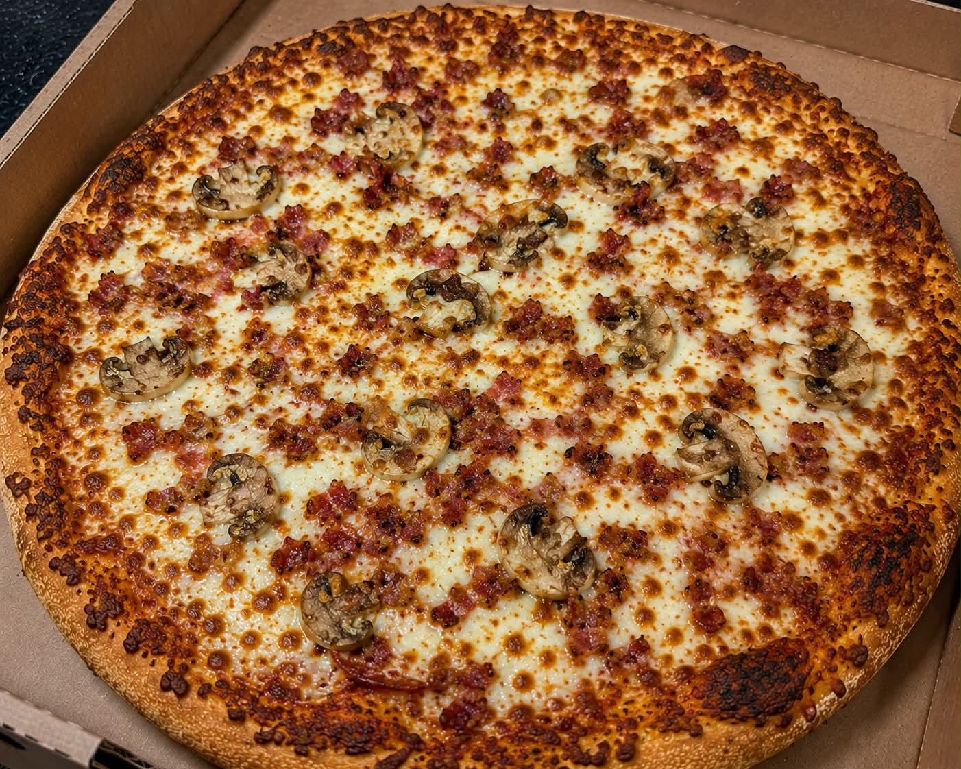 Pizza Québécoise